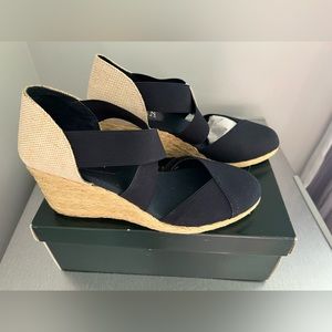 Ralph lauren sandals Navy Blue Espadrille Sandals 6.5 B women